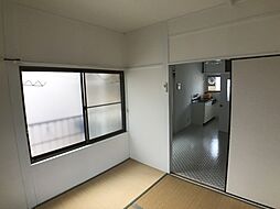 居間