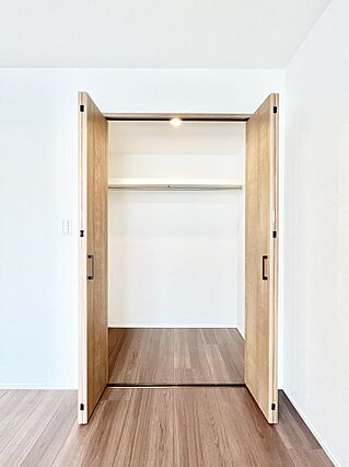全居室クローゼ...