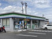 ファミリーマート東名三好インター店 1580m