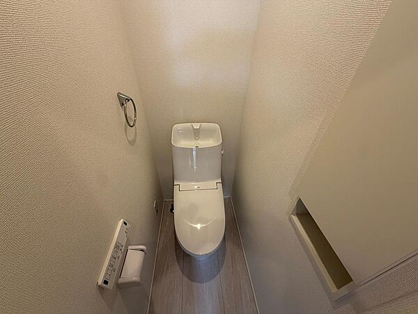 トイレを拡大表示