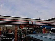 セブンイレブン小牧新町2丁目店 徒歩9分。 720m