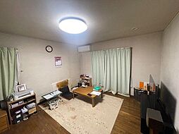 居間