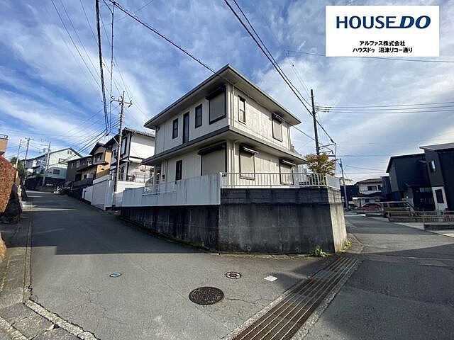 外観 三島市徳倉