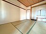 和室：和室床の間もある為、活用方法色々♪LDKから続いているので明るいですね♪