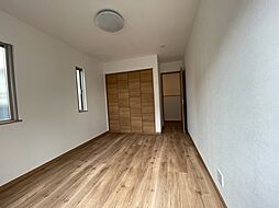築後未入居!新築同然の綺麗な住まい