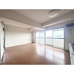 ハイジマビル 801 8階2LDKのリビング/ダイニング