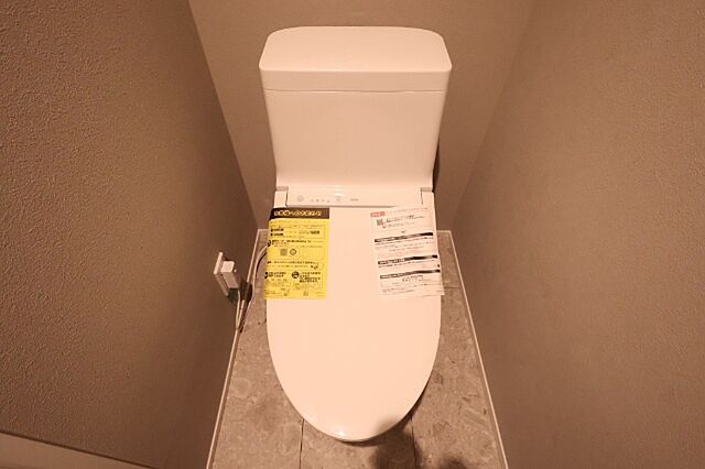 トイレ ルーブル方南町 3階/-