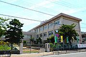 城陽小学校
