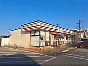 セブンイレブン　桜井粟殿店まで240メートル