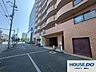 外観：前面道路含む現地写真