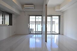 JR山手線 田町駅 徒歩11分の賃貸マンション 2階1LDKのリビング/ダイニング