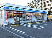 ローソン・スリーエフ川崎南部市場前店 145m