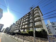 大阪府吹田市垂水町3丁目9-10：物件画像／株式会社Family