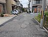 外観：前面道路