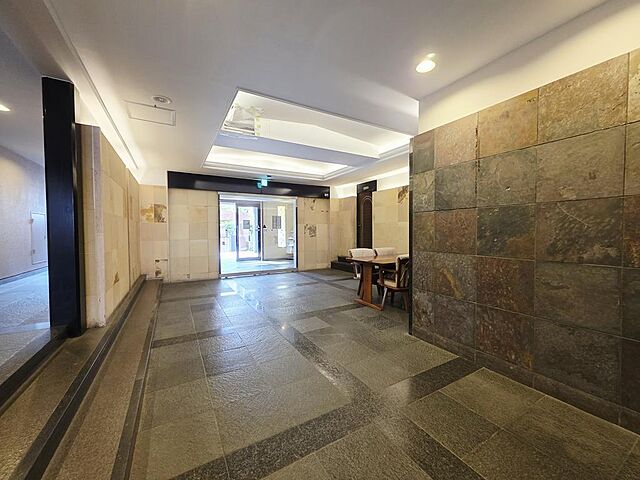 エントランス パシフィックパレス大手町 6階/-