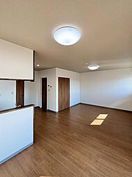 KURIMOTOアパート 203 2階1LDKのリビング/ダイニング