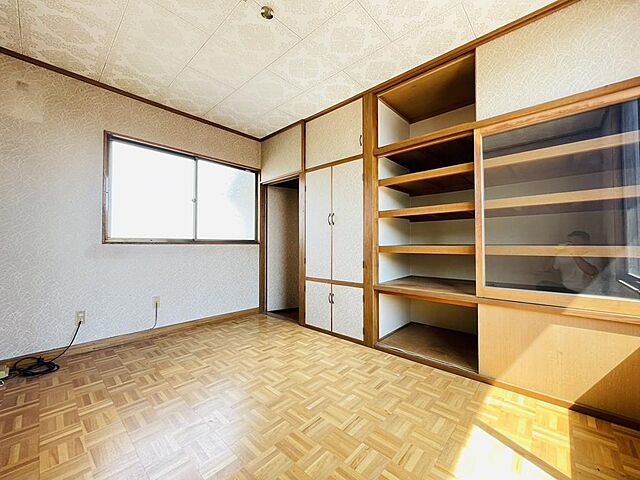 リビング/ダイニング 伊勢崎市境美原6-11