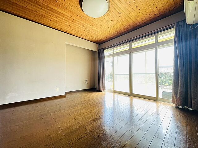 リビング/ダイニング 前橋市江田町158-8