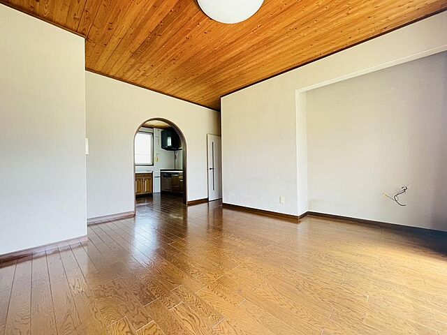 リビング/ダイニング 前橋市江田町158-8