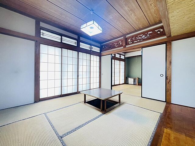 リビング/ダイニング 太田市大原町249-26