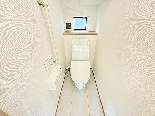 トイレを拡大表示