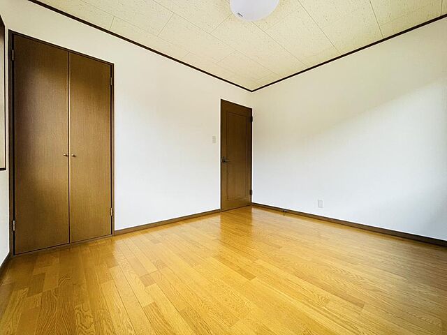 洋室 伊勢崎市富塚町633-8