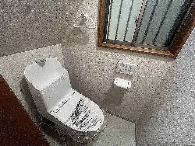 トイレ 東大阪市御厨東1丁目