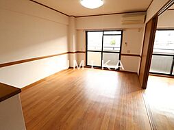居間