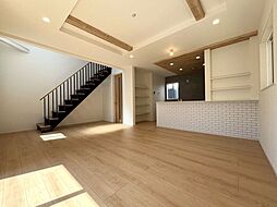 リビング/ダイニングの画像