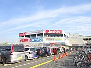 ベビー・子供用品バースデイ摂津店 徒歩14分。 1060m
