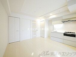 Mid　Court　新大阪 3階1LDKのリビング/ダイニング