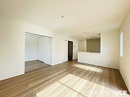 リビング/ダイニングの画像