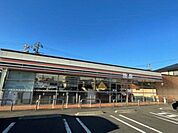セブンイレブン一宮浜町店4丁目店24時間営業スローガンは「近くて便利」。地域の人へのサービスを重視し、配達サービスにも力を入れている。（電子マネー利用可　ＡＴＭあり　ネット通販あり）nanac…