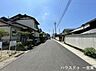 その他：≪西側南向き　幅約6.0ｍ≫車がすれ違うのに十分な道幅です。車が2台と通行人も通れる幅となっています。