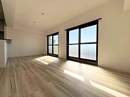 丸美ロイヤル城西 3LDKのリビング/ダイニング