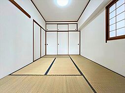 ロイヤルコート堀木:和室