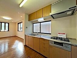 四日市市桜新町1丁目:キッチン