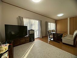 居間