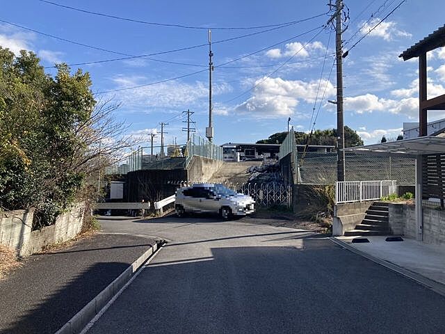 外観 鈴鹿市鈴鹿ハイツ