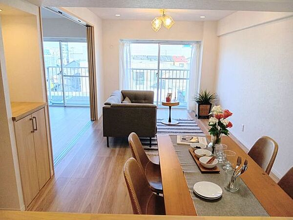 リビング/ダイニング