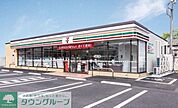 セブンイレブン足立六月3丁目店 徒歩6分。 480m