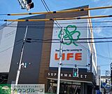 ライフ梅島駅前店 徒歩7分。 540m