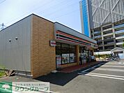 セブンイレブン足立梅島1丁目店 徒歩6分。コンビニ 430m