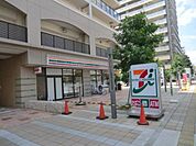 セブンイレブン 353m