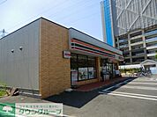 セブンイレブン足立梅島1丁目店 徒歩6分。コンビニ 430m