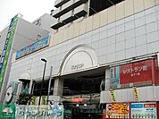 サンポップアヤセ 徒歩8分。ショッピングセンター 590m