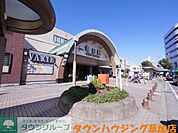 草加駅(東武 スカイツリーライン) 徒歩9分。 650m