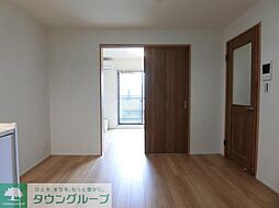 アパルトマン2 102 1階1DKのリビング/ダイニング