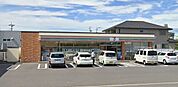 セブンイレブン一宮宮地花池店 徒歩3分。 230m