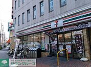 セブンイレブン名古屋尾頭橋店 徒歩5分。 340m